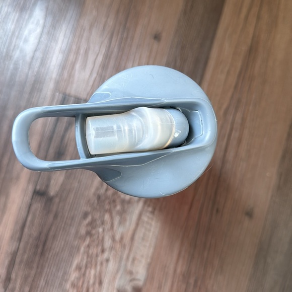 Camelbak Eddy Hilton Magic Iowa State Basketball Waterbottle - Picture 3 of 4